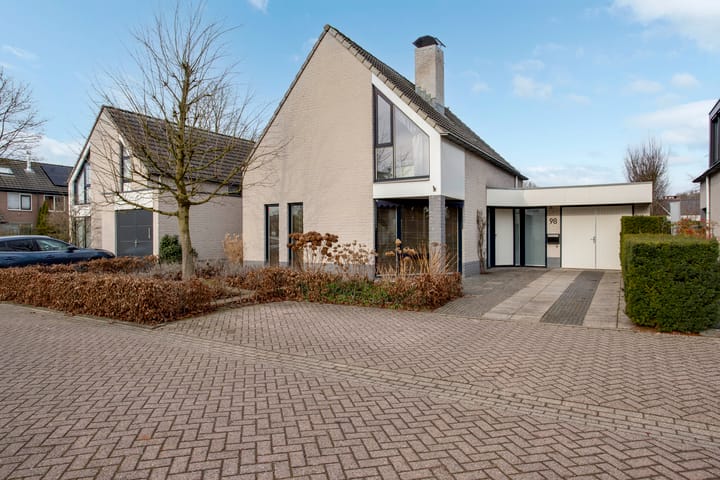 Berriehoek 98 en Enschede foto