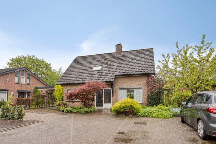 Bersebastraat 19 in Kootwijkerbroek