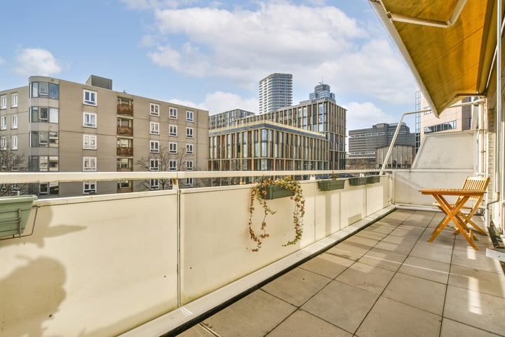 Bertrand Russellstraat 42 in Amsterdam