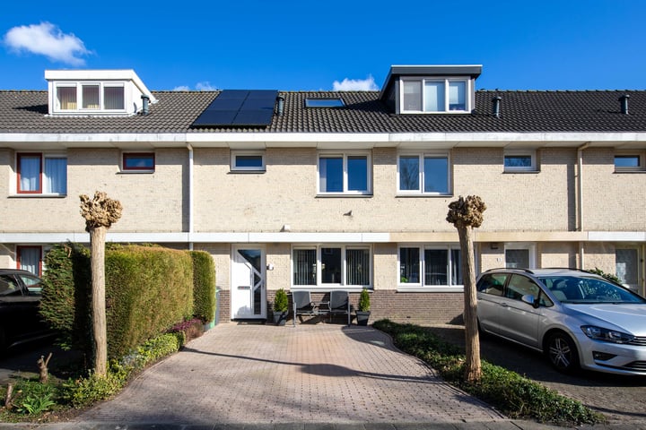 Photo of property Bertus Aafjeslaan 11, Amstelveen