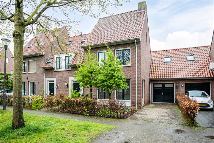 Besselhoeve 28 in Helmond