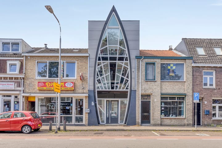 Besterdring 39 in Tilburg foto