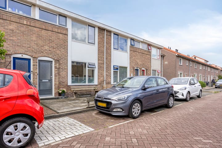 Bestevaerstraat 20 in Assendelft