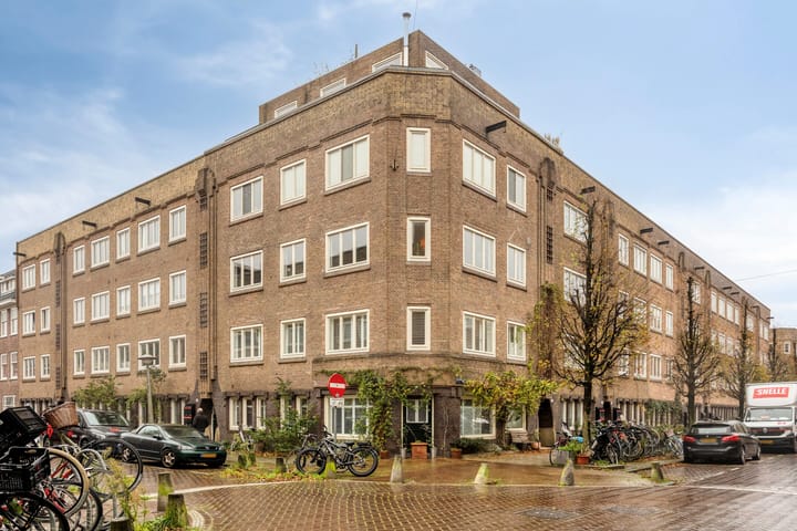 Bestevâerstraat 96-1 in Amsterdam