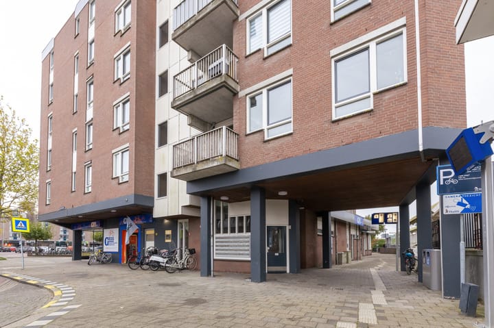 Betje Wolffplein 2 in Hoorn photo