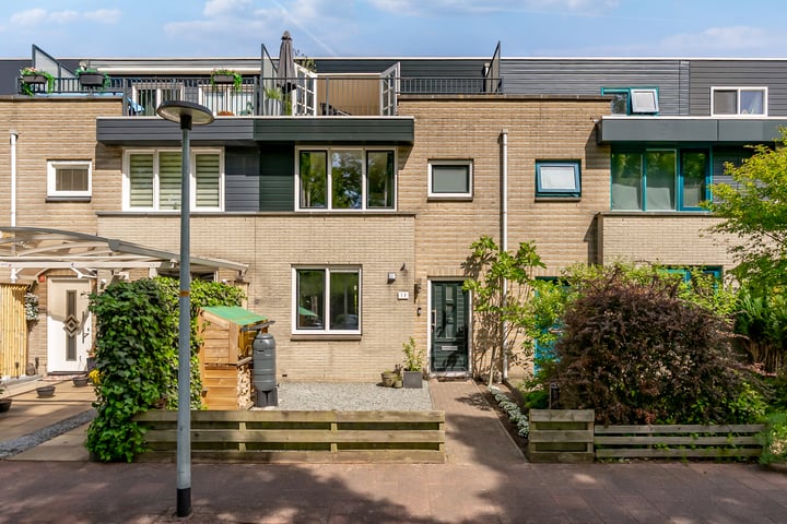 Betje Wolffstraat 12 in Almere