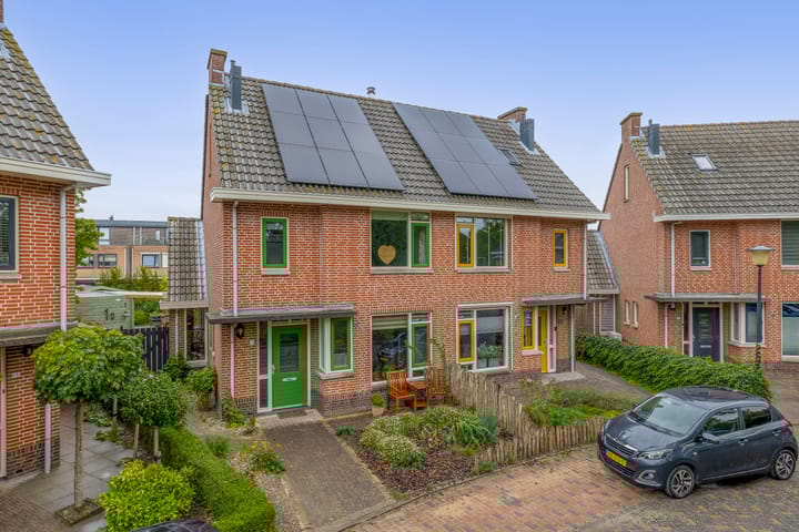 Betje Wolffstraat 12 in Sommelsdijk