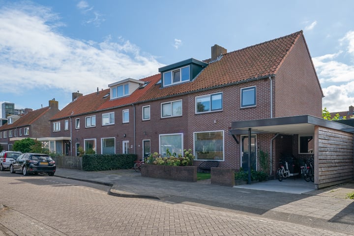 Betje Wolffstraat 8 in Alkmaar