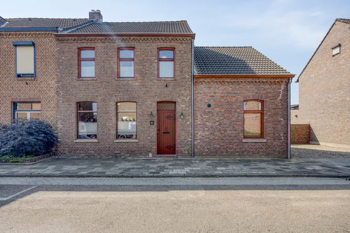Beukenboomsweg 26 in Guttecoven foto