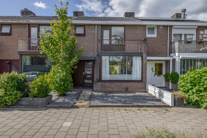 Beukenlaan 14 in Spijkenisse foto