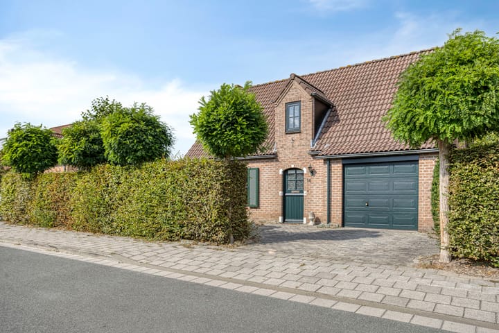 Photo of property Beukenlaan 14, Koewacht