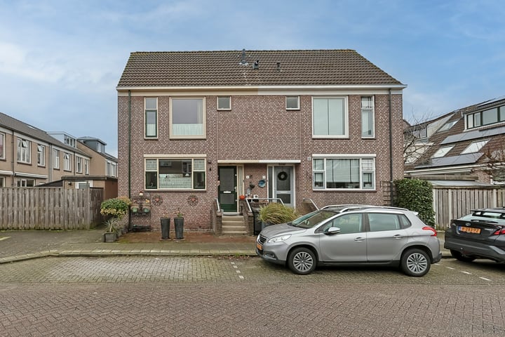 Beukenlaan 4 in Zoeterwoude