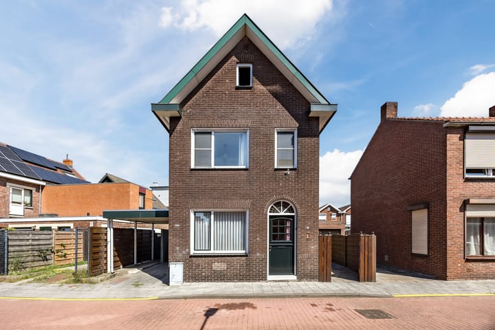 Photo of property Beukenstraat 14, Sas van Gent