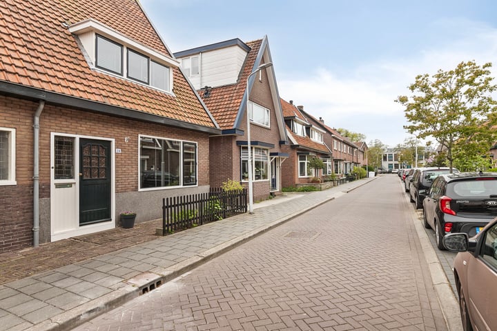 Photo of property Beukestraat 24, Krommenie