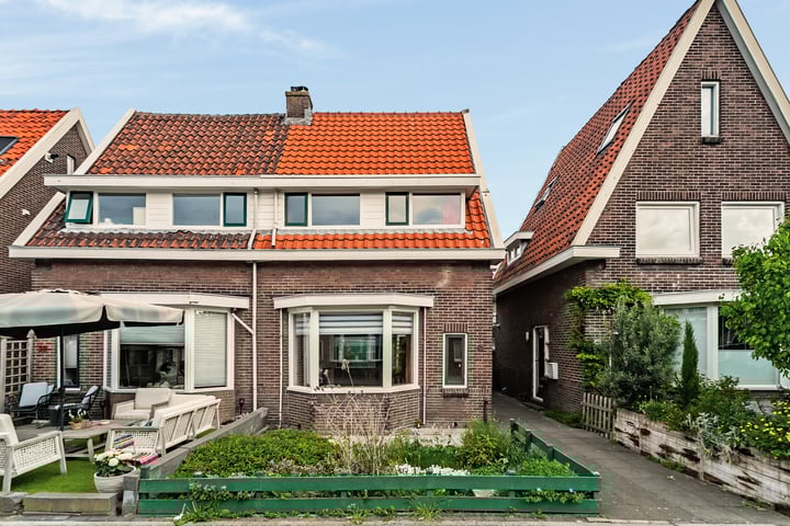 Photo of property Beukestraat 41, Krommenie