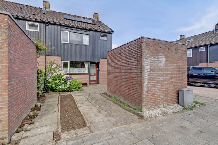 Photo of property Bevrijdingsweg 27, Amersfoort
