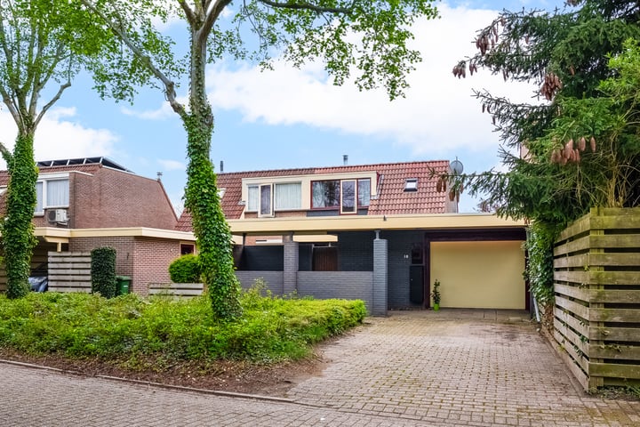 Beymahuis 9 in Almelo