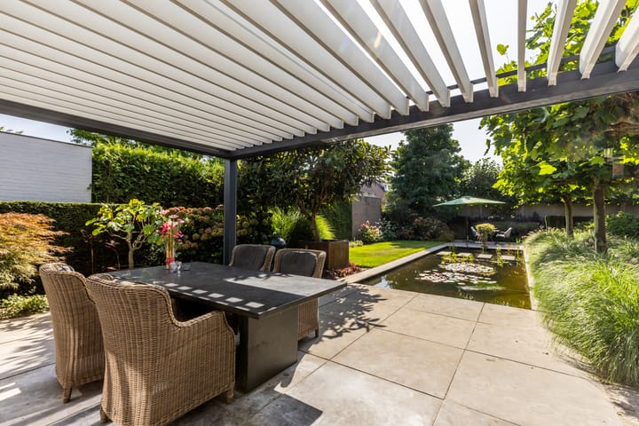Photo of property Biesheuvellaan 4, Vlijmen