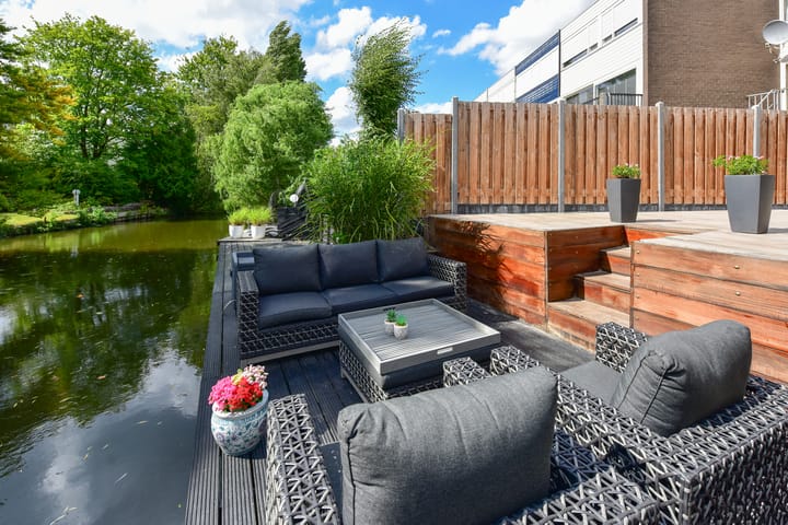 Photo of property Bieslook 24, Uithoorn
