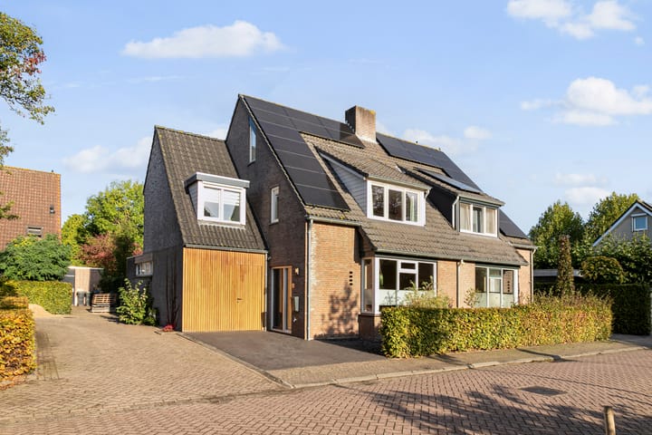 Biesveld 4 in Rijsbergen photo