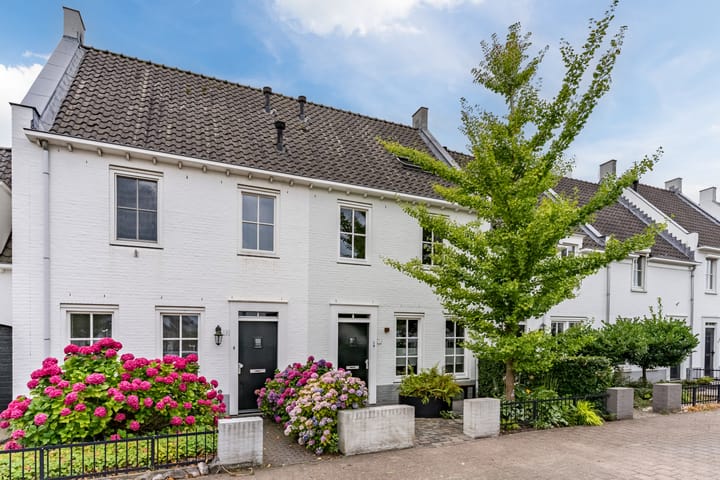 Biesveldje 5 in Helmond