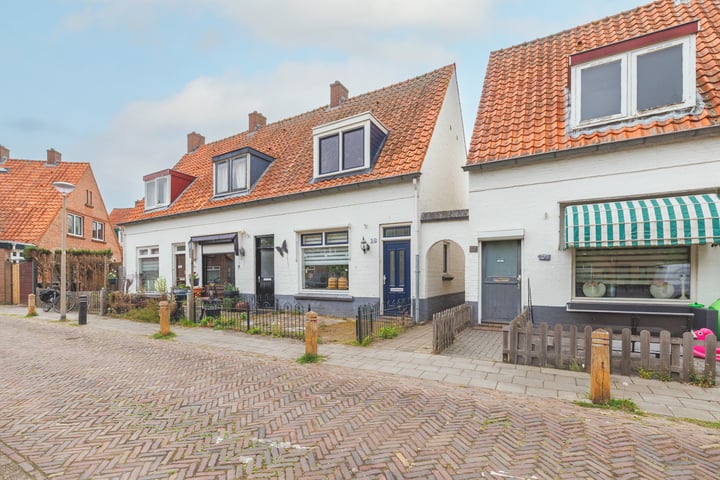 Biezenstraat 18 in Almelo