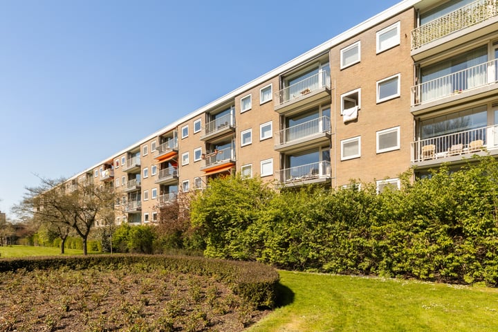Bijdorp 21 in Amstelveen foto
