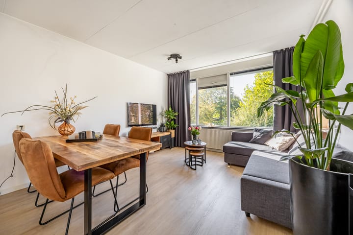 Bijdorplaan 10 in Haarlem photo