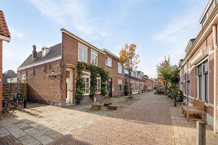 Bijdorpstraat 59 in Voorschoten