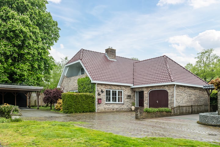 Bijenkamp 10 in Zuidwolde