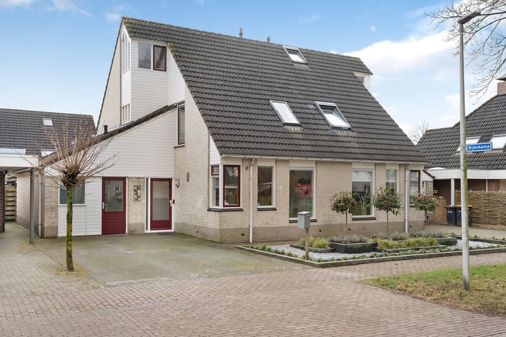 Bijenkamp 5 in Zuidwolde