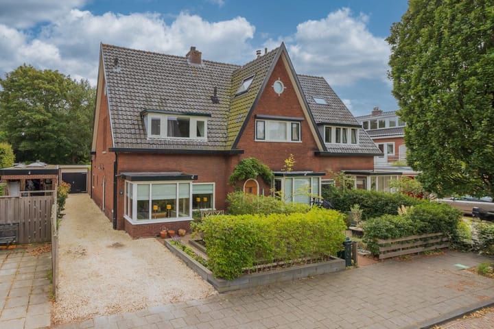 Bijweglaan 7 in Bennebroek