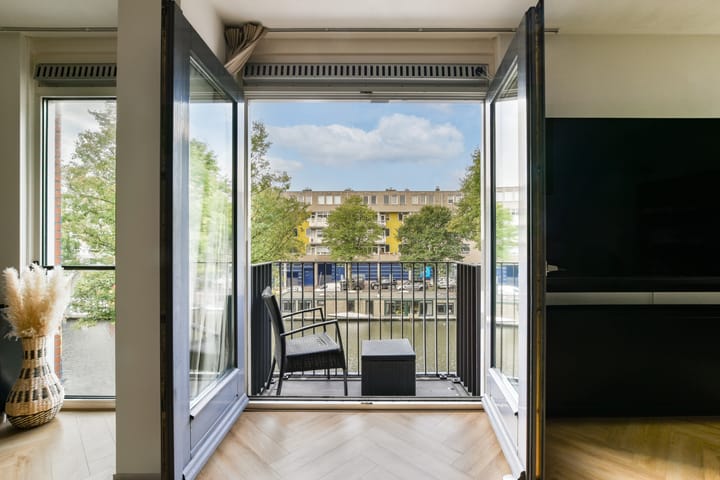 Bilderdijkkade 75B in Amsterdam Foto