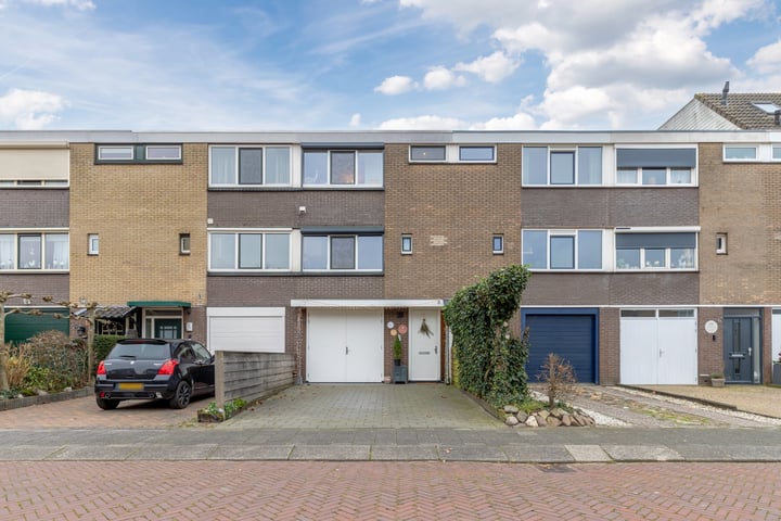 Bilderdijkstraat 19 in Bunschoten-Spakenburg