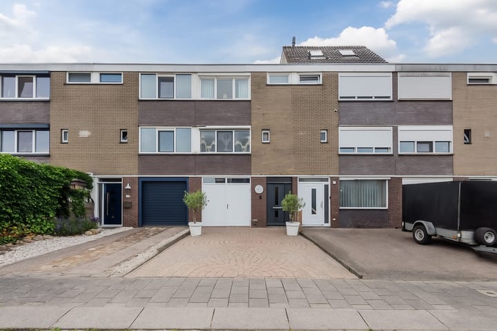 Bilderdijkstraat 23 in Bunschoten-Spakenburg