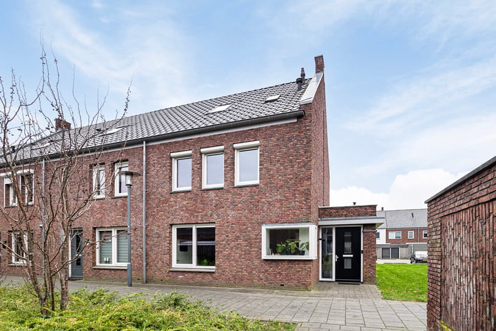 Bilderdijkstraat 23 in Kaatsheuvel