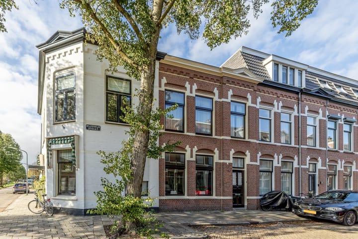 Bilderdijkstraat 60 in Haarlem