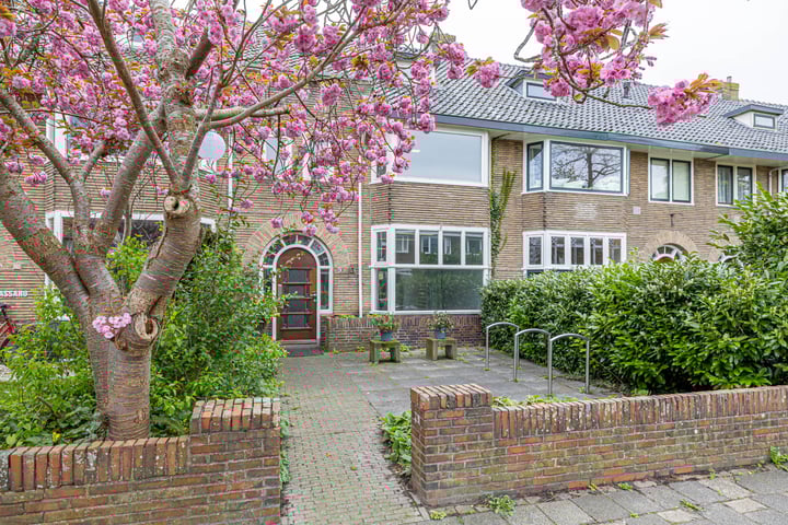 Photo of property Bildtsestraat 42, Leeuwarden