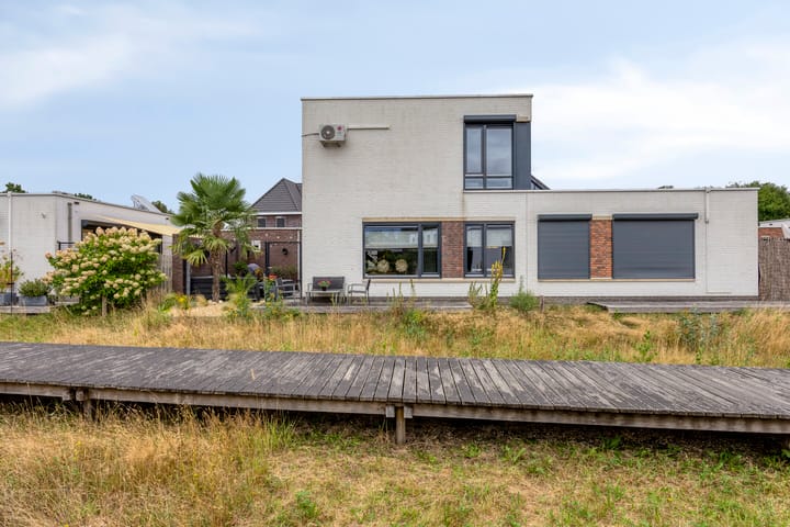Bilzekruid 9 in Berghem photo