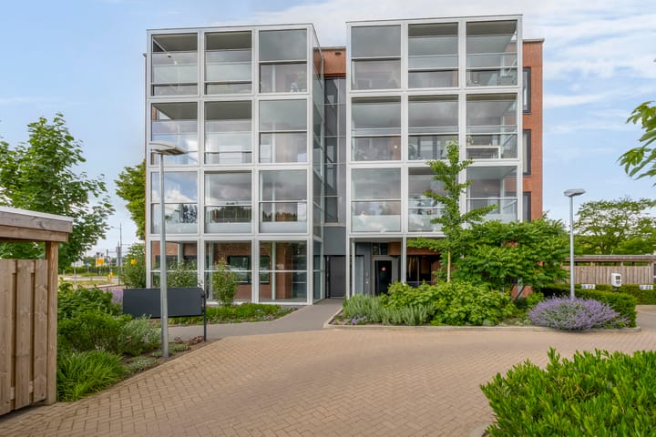 Binnen Parallelweg 18A in Helmond foto