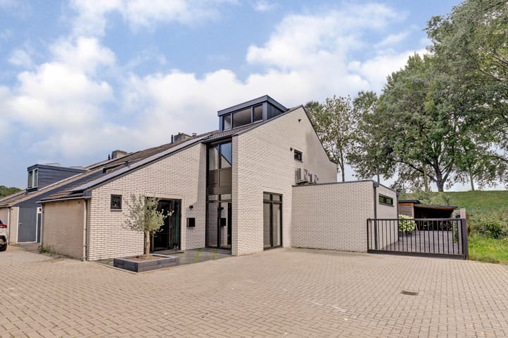 Binnendijk 18 in Huissen