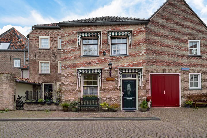 Binnenhof 16 in Grave
