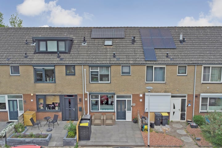 Binnensingel 58 in Strijen