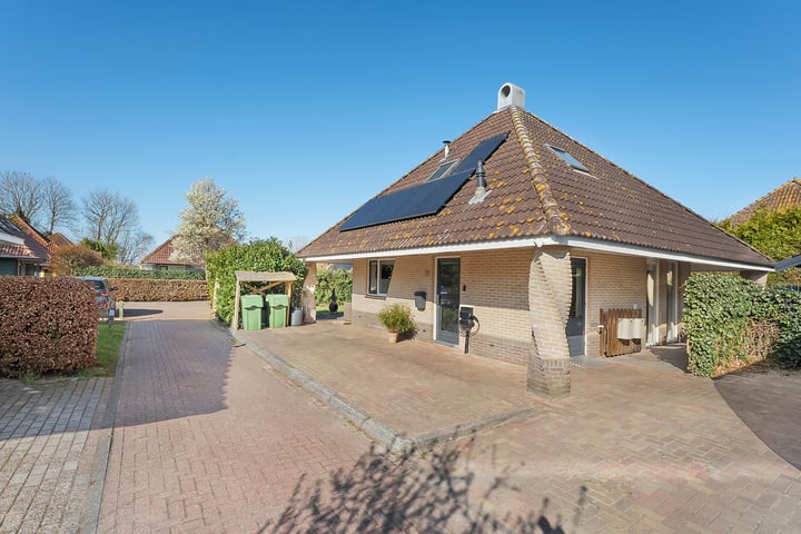 Photo of property Binnenweg 22, Nijeveen