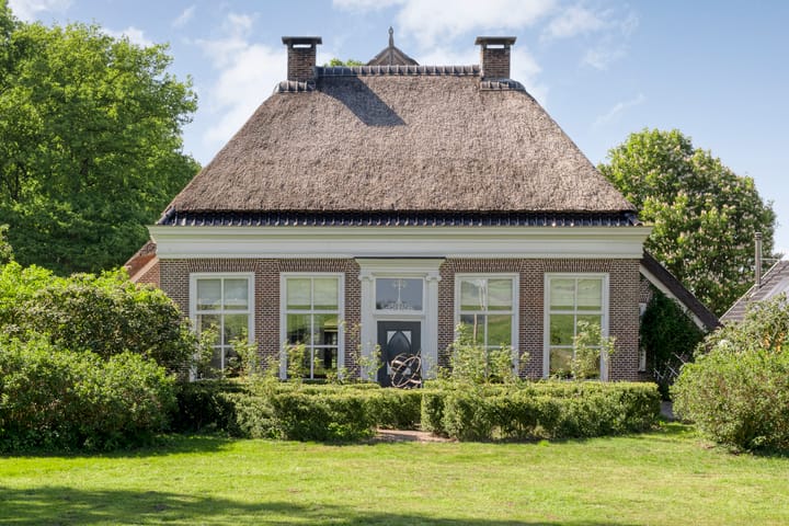 Binnenweg 3 in Eesveen