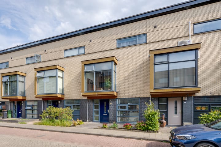 Photo of property Bisonstraat 55, Purmerend
