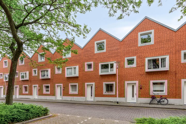 Bisschop Janssensstraat 28 in Tilburg