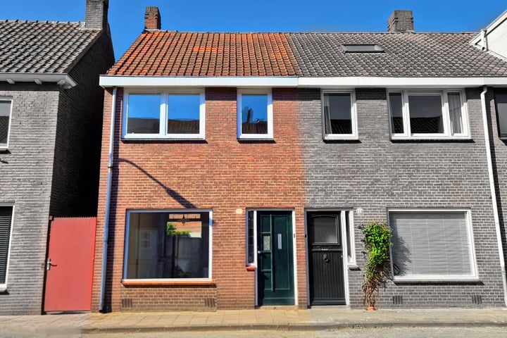 Bisschop Ophoviusstraat 7 in Tilburg