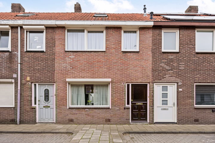 Bisschop Ophoviusstraat 8 in Tilburg