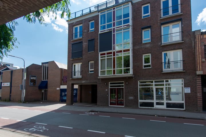 Bisschop Zwijsenstraat 27a in Tilburg
